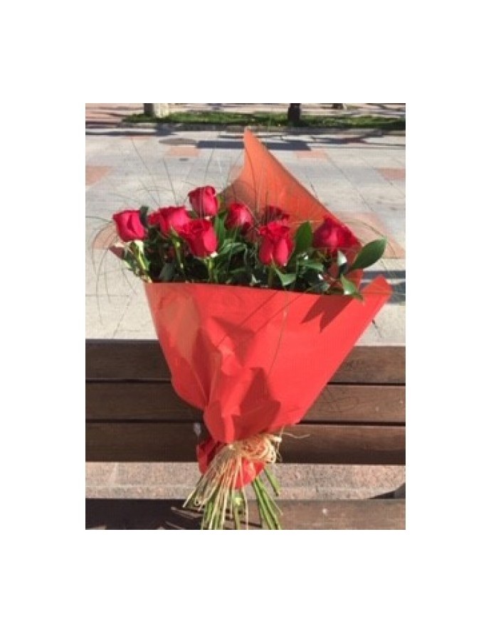 RAMO 12 ROSAS ROJAS