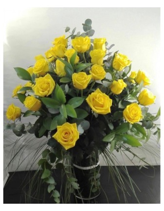 RAMO 36 ROSAS EN VIDRIO