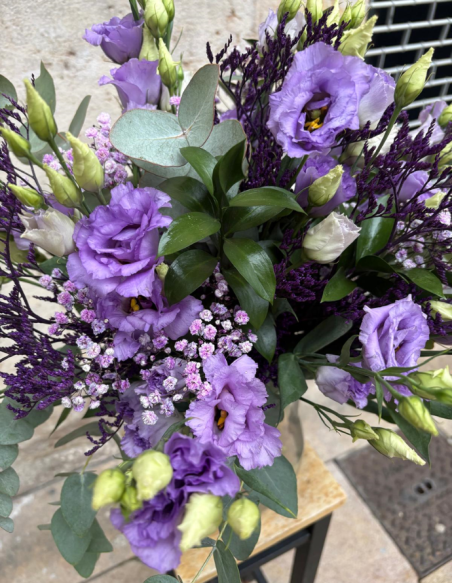 Ramo Lisiantum Violeta