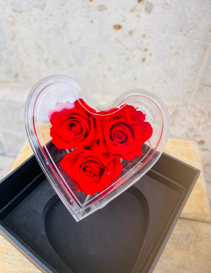 Flowercube Corazón Pequeño 3 Rosas Rojas