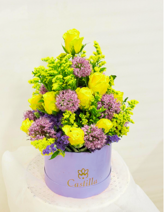 Bombonera con Rosas Amarillas